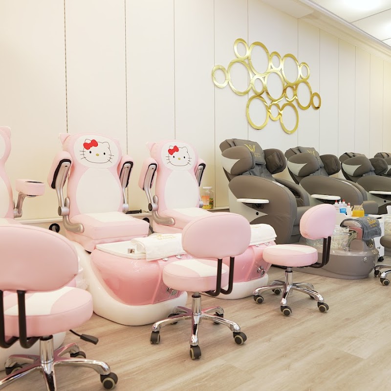 Selective Nails & Beauty Spa