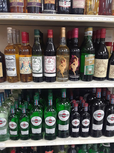 Wine Store «Wells Discount Liquors», reviews and photos, 6310 York Rd, Baltimore, MD 21212, USA