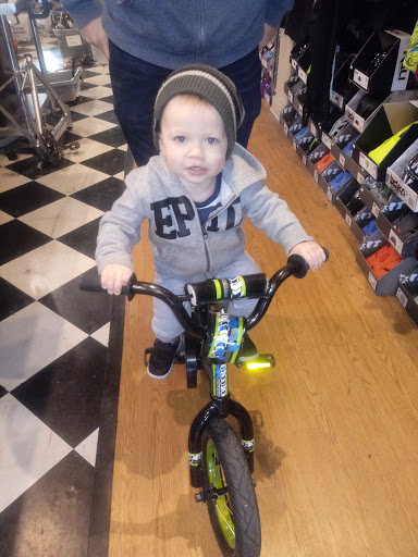 Bicycle Store «Jerks Bike Shop», reviews and photos, 4967 S. State St., Murray, UT 84107, USA