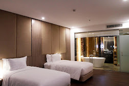 The Mira Central Park Hotel