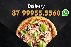 Pizza Full image