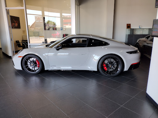 Used Car Dealer «Calabasas Luxury Motorcars», reviews and photos, 23833 Ventura Blvd, Calabasas, CA 91302, USA