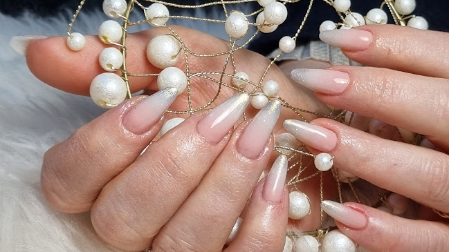 Valéria Lopes Atelier Nails - Schönheitssalon