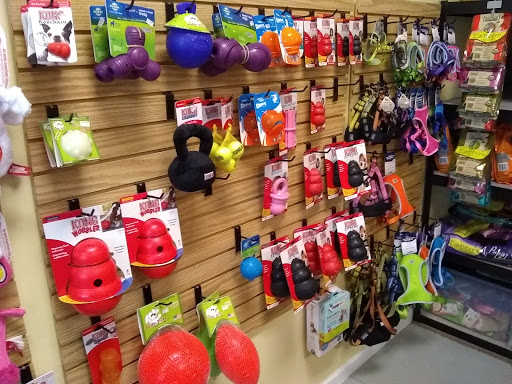 Pet Supply Store «Paws in the City Cary NC», reviews and photos, 1105 Tryon Village Dr #303, Cary, NC 27518, USA