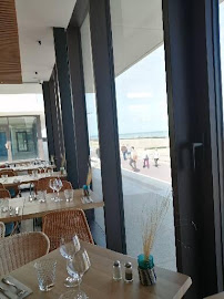 Atmosphère du Restaurant L'inéLucTable à Luc-sur-Mer - n°10