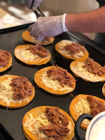 Birria y Menudo El Shuyon