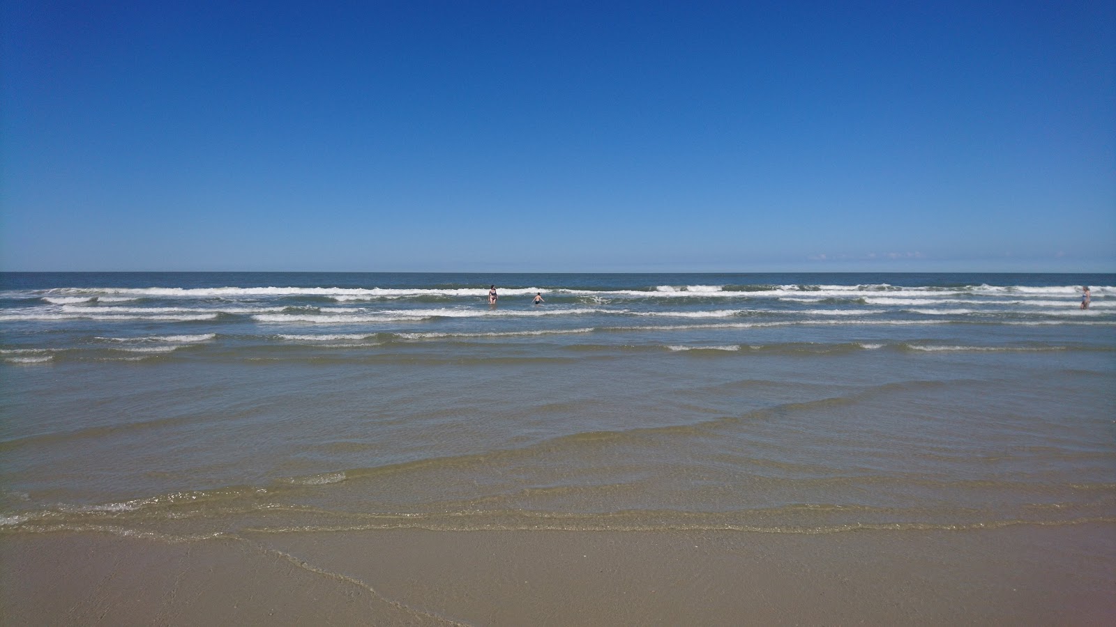 Hauptstrand Langeoog'in fotoğrafı - rahatlamayı sevenler arasında popüler bir yer