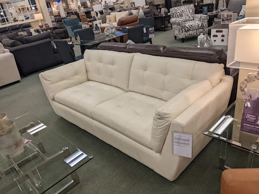 Furniture Store «Raymour & Flanigan Furniture and Mattress Store», reviews and photos, 2110 S Christopher Columbus Blvd, Philadelphia, PA 19148, USA