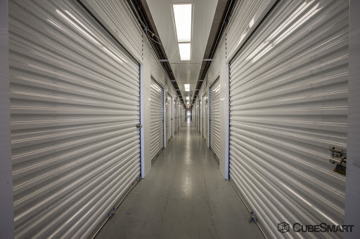 Self-Storage Facility «CubeSmart Self Storage», reviews and photos, 3501 Washington St, Gurnee, IL 60031, USA