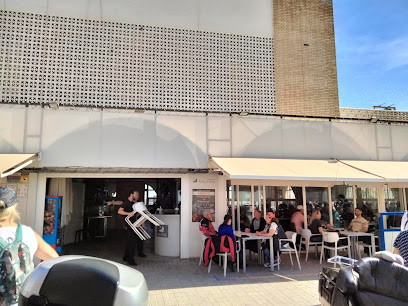 Restaurant Nàutic de El Perelló - Avinguda del Pantà, 1, 46420 El Perelló, Valencia, Spain