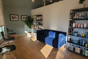 L7 Salon