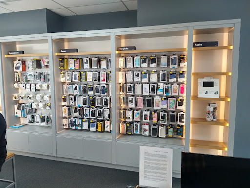 Cell Phone Store «Verizon Authorized Retailer - Wireless Zone», reviews and photos, 8191 Brook Rd, Richmond, VA 23227, USA
