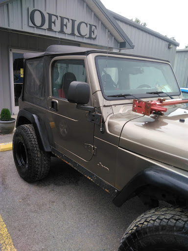 Auto Body Shop «Stan McNabb Collision Center», reviews and photos, 2264 N Jackson St, Tullahoma, TN 37388, USA