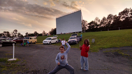 Drive-in Movie Theater «Circle Drive-In Theatre​», reviews and photos, 1911 Scranton Carbondale Hwy, Scranton, PA 18508, USA