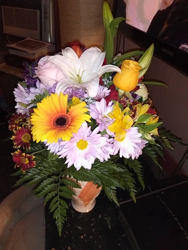 Florist «Rockland Florist», reviews and photos, 8 Old Haverstraw Rd, Congers, NY 10920, USA