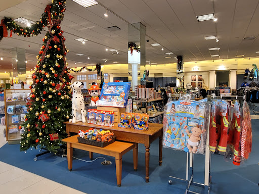 Department Store «Von Maur», reviews and photos, 4000 North Point Cir, Alpharetta, GA 30022, USA