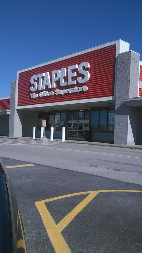 Office Supply Store «Staples», reviews and photos, 1733 Midway Mall, Elyria, OH 44035, USA