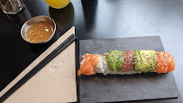 Plats et boissons du Restaurant japonais Restaurant Dong - Sushi & Poké à Laval - n°2