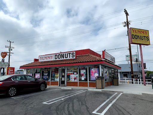 Donut Shop «Yummy Donuts», reviews and photos, 7555 Balboa Blvd, Van Nuys, CA 91406, USA