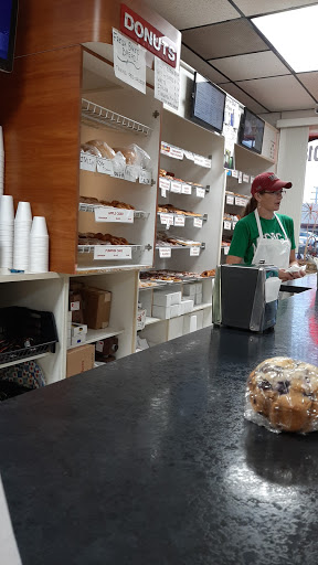 Donut Shop «Apple Fritter Donut Shop», reviews and photos, 741 E 9 Mile Rd, Ferndale, MI 48220, USA