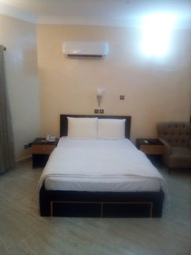 Florence Apartment Homes, 2-32 Kola Amodu Cres, Magodo Phase 2, Lagos, Nigeria, Apartment Complex, state Lagos