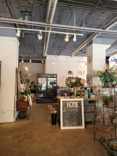 Florist «Anna Held Floral Studio», reviews and photos, 5557 N Sheridan Rd, Chicago, IL 60640, USA