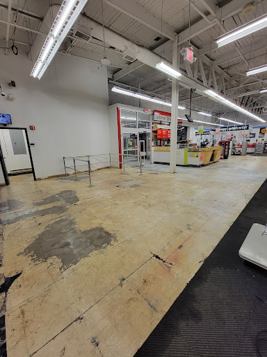 Office Supply Store «Staples», reviews and photos, 17410 Mack Ave, Grosse Pointe, MI 48230, USA