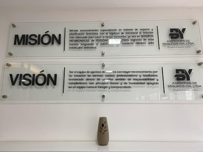 Edificio YOO Oficina 217, Quito 170157, Quito 170157