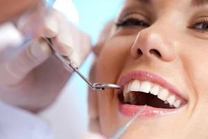 Lulu Medical Center| Dentist| Orthodontist| Implant | Homeopathy| GP Medicine image