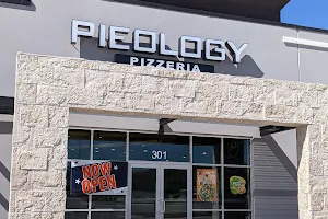Pieology Pizzeria image