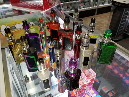 Tobacco Shop «Illusion Smoke Shop», reviews and photos, 4809 Laguna Blvd # 110, Elk Grove, CA 95758, USA