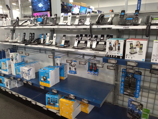 Electronics Store «Best Buy», reviews and photos, 3300 Gateway St, Springfield, OR 97477, USA