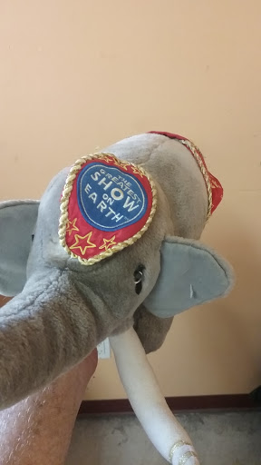 Thrift Store «Goodwill Ft. Pierce Clearance Center», reviews and photos, 815 S Kings Hwy, Fort Pierce, FL 34945, USA