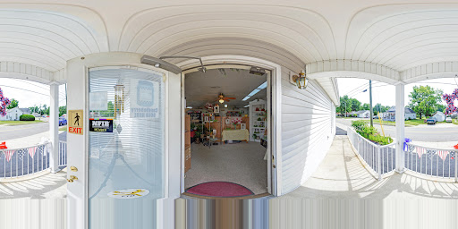 Florist «Sisters Floral & Gifts», reviews and photos, 760 S State St, North Vernon, IN 47265, USA