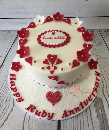 Love 2 Bake - Plymouth Cake Makers - Bakery