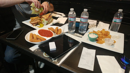 Bar «Crows Nest Pub and Grill», reviews and photos, 181 Plaistow Rd, Plaistow, NH 03865, USA