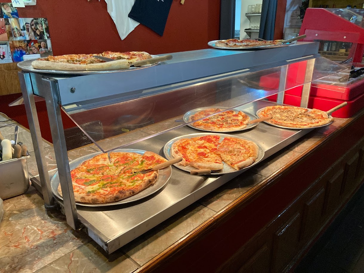 Luisa's Brick Oven Pizzeria