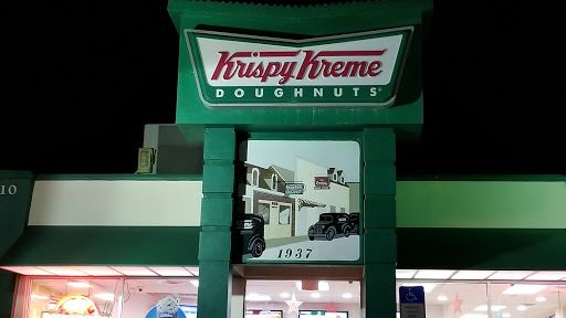 Bakery «Krispy Kreme Doughnuts», reviews and photos, 5318 W Irlo Bronson Memorial Hwy, Kissimmee, FL 34746, USA
