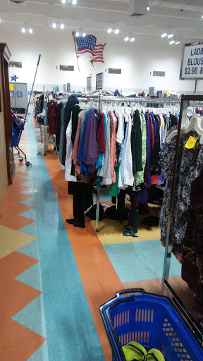 Thrift Store «Indian School Thrift», reviews and photos, 2740 W Indian School Rd, Phoenix, AZ 85017, USA