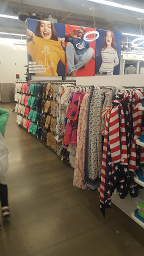 Clothing Store «Old Navy», reviews and photos, 747 NW 12th St, Gresham, OR 97030, USA