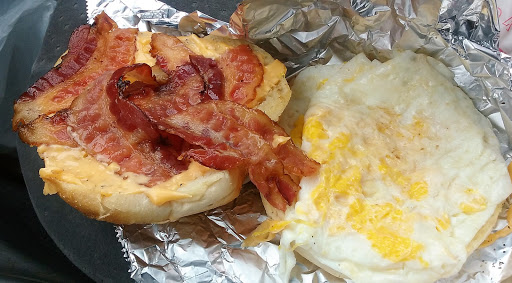 Convenience Store «One Stop Shop of Jackson», reviews and photos, 580 Toms River Rd, Jackson, NJ 08527, USA