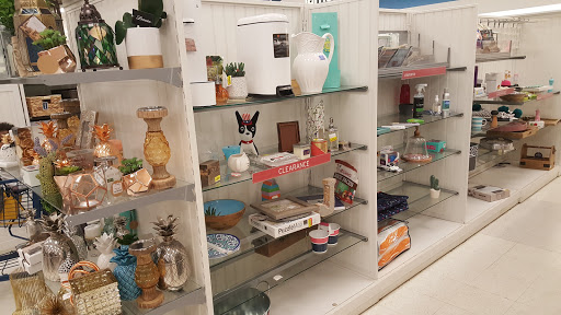 Department Store «Marshalls», reviews and photos, 13200 Middlebelt Rd, Livonia, MI 48154, USA