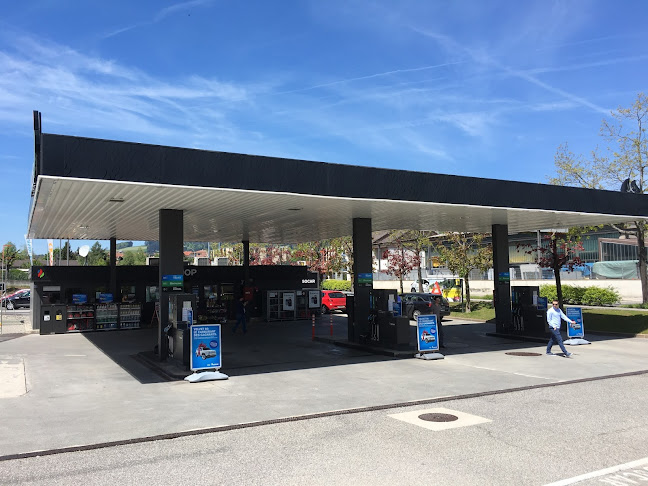 Rezensionen über Station-service SOCAR Bulle in Bulle - Tankstelle