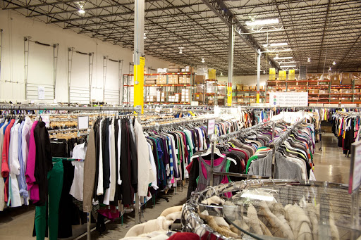 Discount Store «Discount Fashion Warehouse Northland», reviews and photos, 2727 Northland Plaza Dr, Columbus, OH 43231, USA