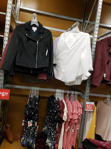 Clothing Store «Old Navy», reviews and photos, 10210 State St, Sandy, UT 84070, USA