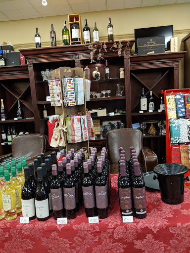 Wine Store «The Wine Cabinet», reviews and photos, 1416 North Point Village Center, Reston, VA 20194, USA