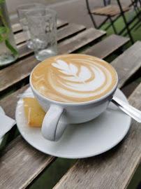 Latte du Café Coffee and Co à Lorient - n°11