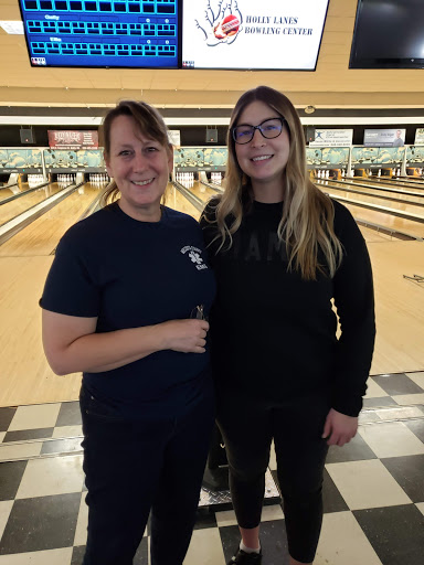 Bowling Alley «Holly Lanes», reviews and photos, 2430 Grange Hall Rd, Fenton, MI 48430, USA