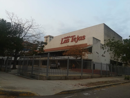 Centro Comercial Las Tejas