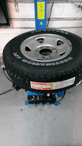 Auto Repair Shop «Green Care Auto Repair», reviews and photos, 2221 N 45th St, Seattle, WA 98103, USA